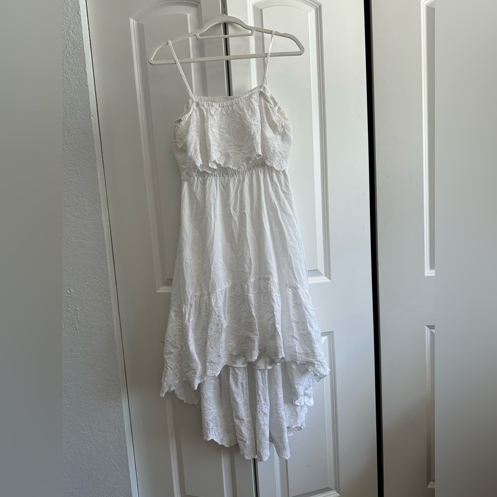 FILOMENA FERNANDEZ Chic White Layered Midi Dress